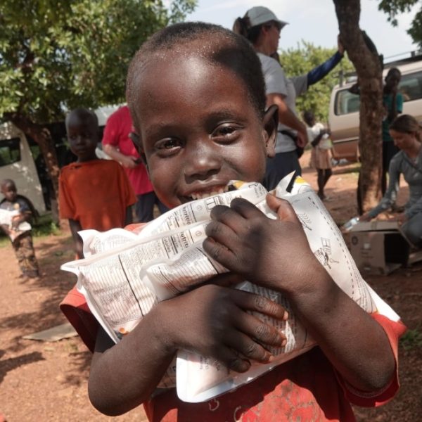 Helping-South-Sudanes3-scaled-600px