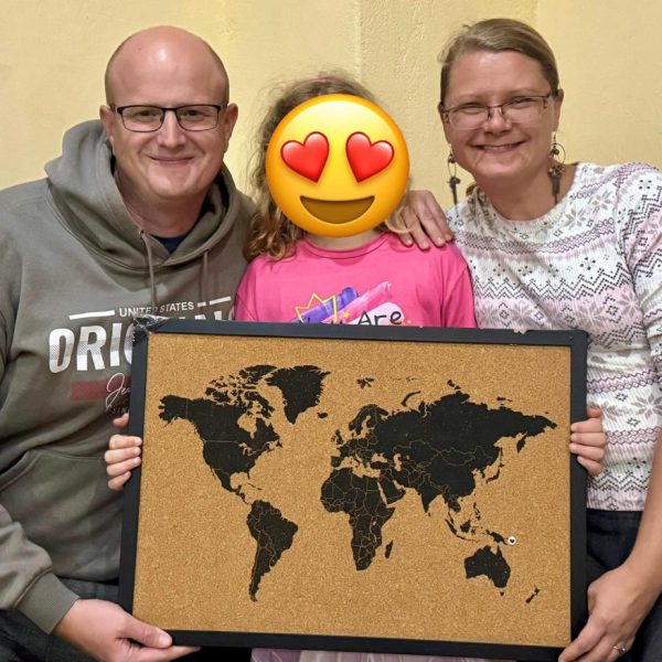 Kuva 4 - Perheemme valmistauu palvelukseen Aasian ja Tyynenmeren alueella sijaitsevaan Papua Uusi Guinean autonomiseen Bougainvillen saareen