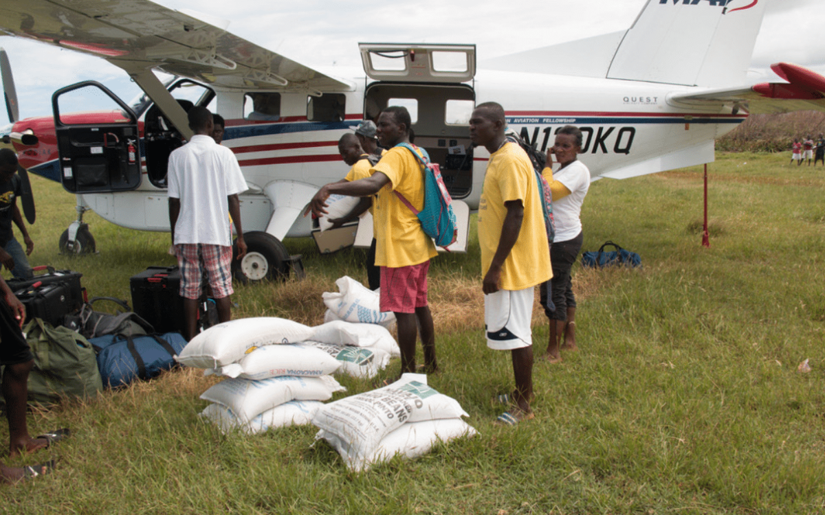 Move-Again-Friend-Ruokahuolto